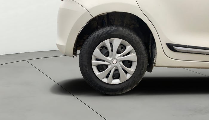2022 Maruti Swift VXI, Petrol, Manual, 47,953 km, Right Rear Wheel