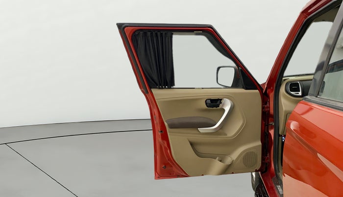 2015 Mahindra TUV300 T8 AMT, Diesel, Automatic, 69,797 km, LHS Front Door