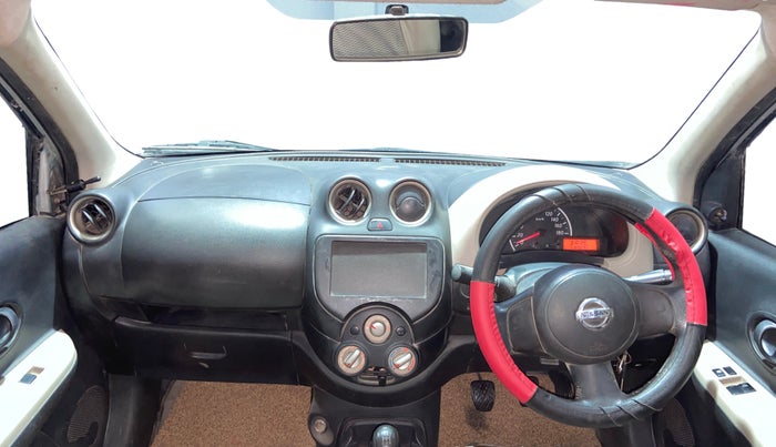 2016 Nissan Micra Active XL, CNG, Manual, 1,18,213 km, Dashboard