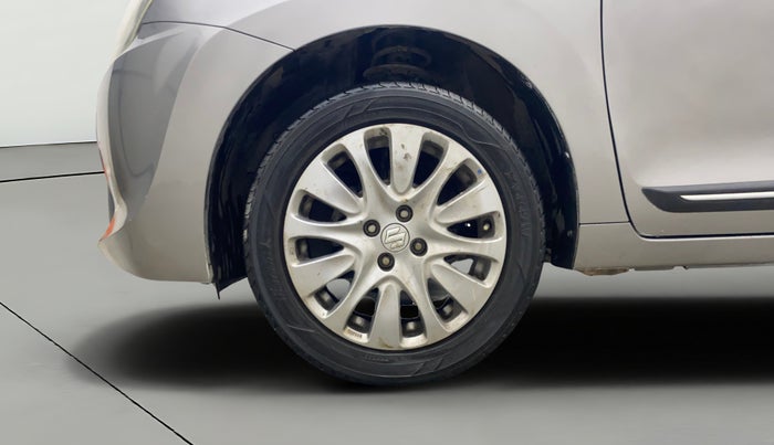 2018 Maruti Baleno ALPHA DIESEL 1.3, Diesel, Manual, 1,10,979 km, Left Front Wheel