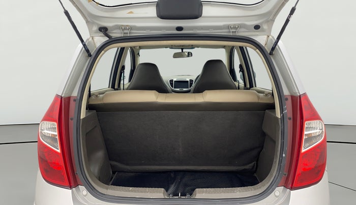 2014 Hyundai i10 MAGNA 1.2, Petrol, Manual, 1,17,384 km, Boot Open Zoomed View