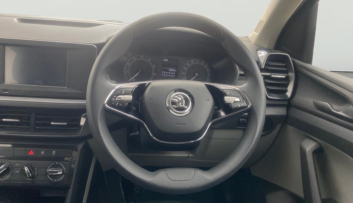 2021 Skoda KUSHAQ ACTIVE 1.0L TSI MT, Petrol, Manual, 50,664 km, Steering Wheel Close Up