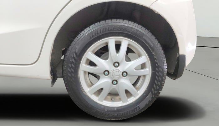 2014 Honda Brio VX AT, Petrol, Automatic, 53,387 km, Left Rear Wheel