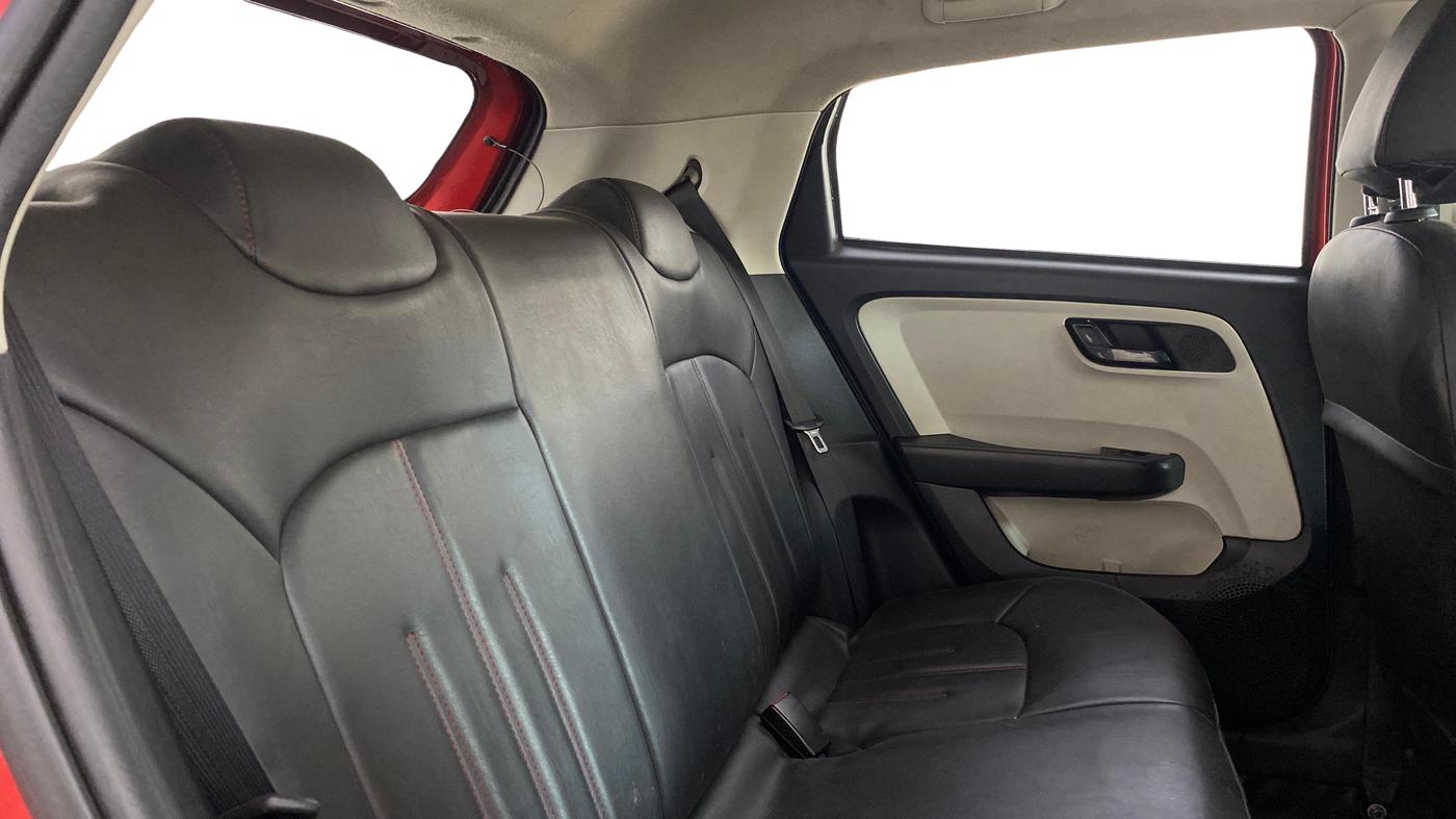 2021 Tata ALTROZ XT PETROL, Petrol, Manual, 51,137 km, Right Side Rear Door Cabin