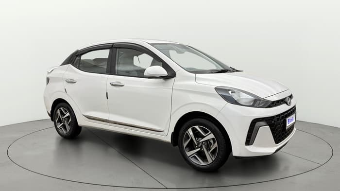 2023 Hyundai AURA SX 1.2, Petrol, Manual, 26,718 km, Right Front Diagonal