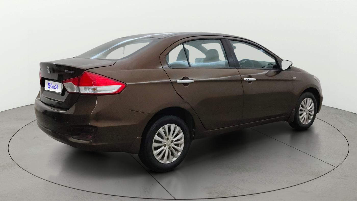 2017 Maruti Ciaz ZDI SHVS, Diesel, Manual, 74,555 km, Right Back Diagonal