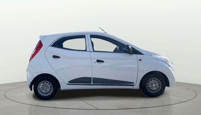 2015 Hyundai Eon ERA +, Petrol, Manual, 95,486 km, Right Side View