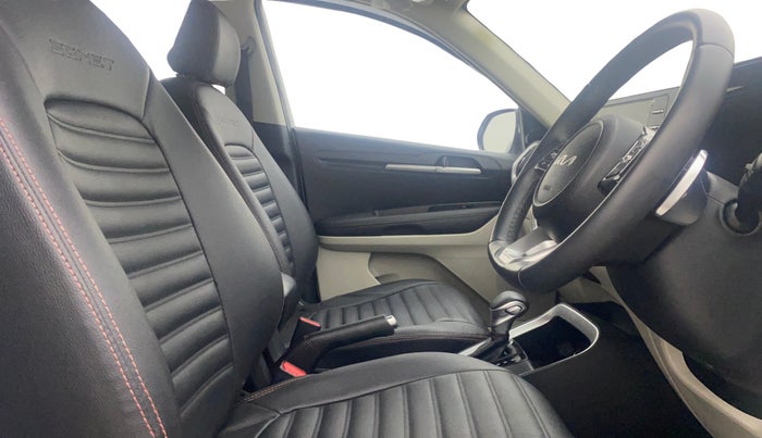 2021 KIA SONET HTX 1.5 AT, Diesel, Automatic, 46,595 km, Right Side Front Door Cabin