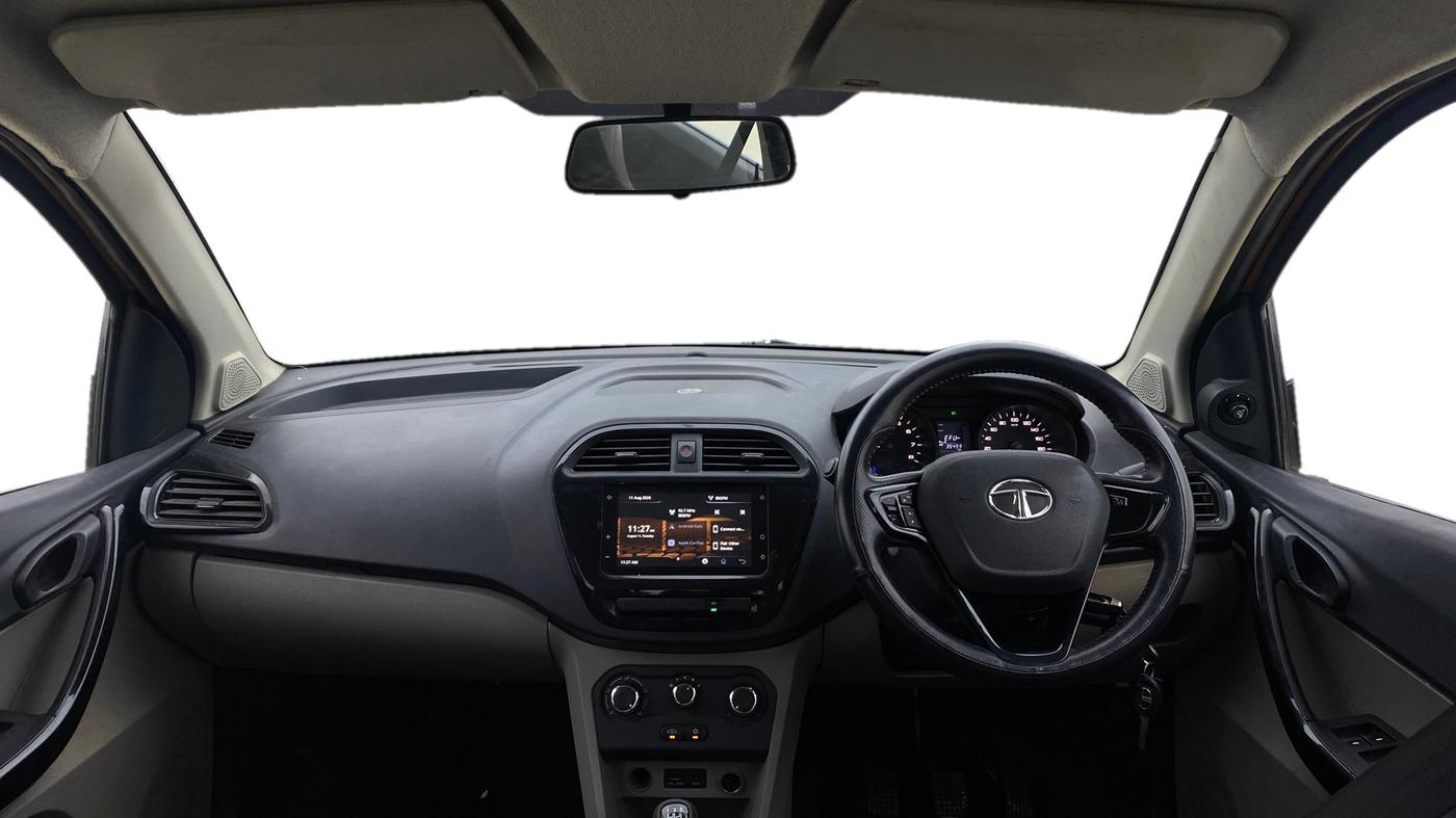 2016 Tata Tiago XT DIESEL, Diesel, Manual, 35,498 km, Dashboard