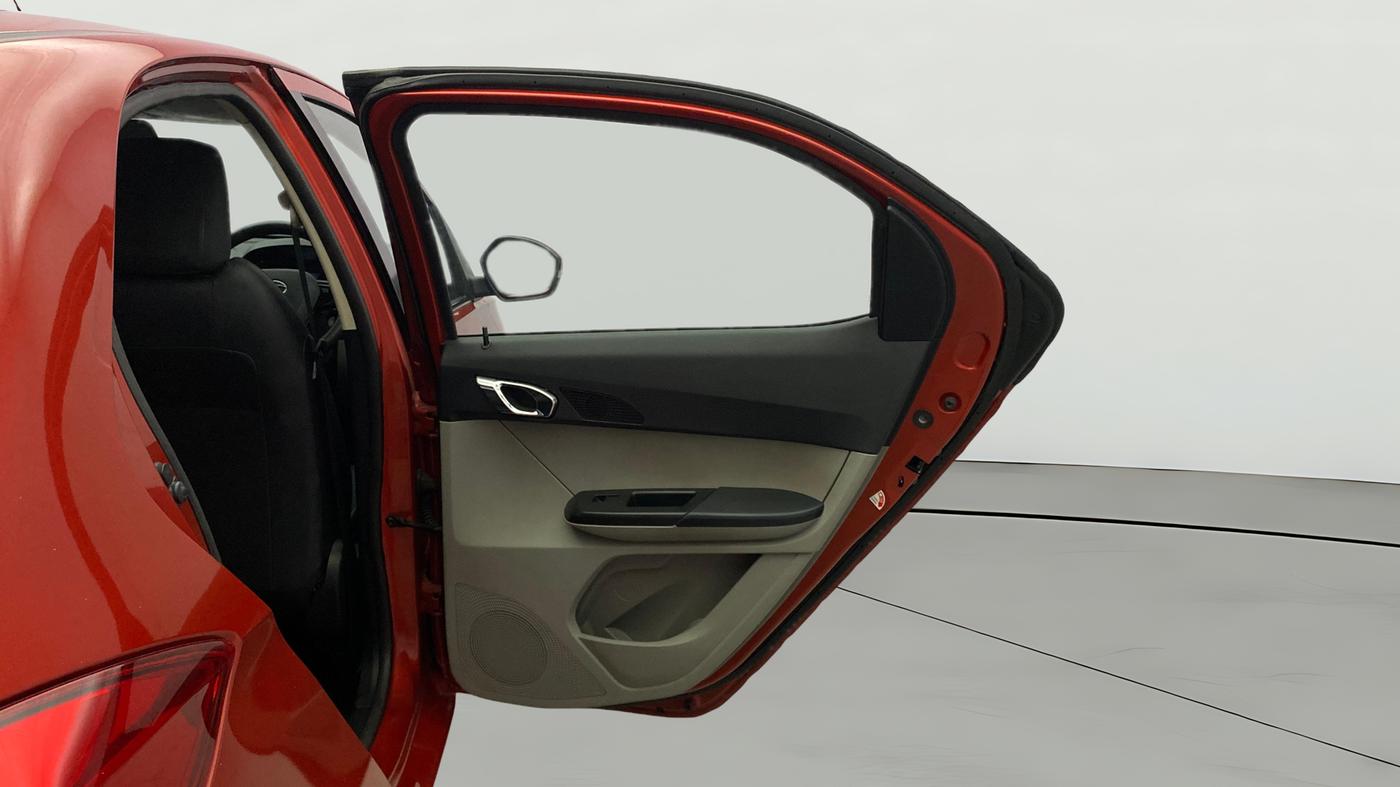 2019 Tata Tiago XZA PETROL, Petrol, Automatic, 23,492 km, RHS Rear Door