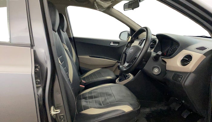 2019 Hyundai Grand i10 SPORTZ 1.2 KAPPA VTVT, Petrol, Manual, 27,711 km, Right Side Front Door Cabin