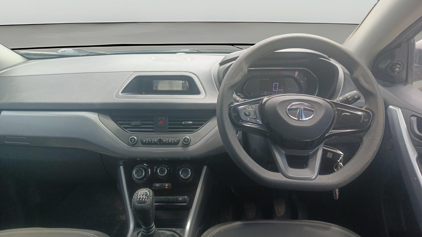 2021 Tata NEXON XM SUNROOF PETROL, Petrol, Manual, 57,795 km, Steering Wheel Close Up