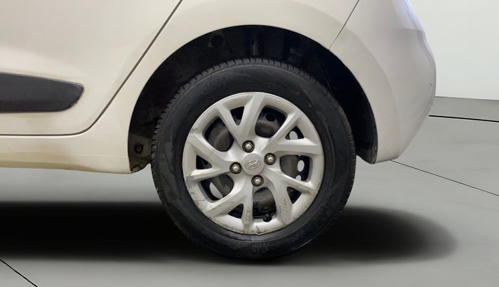 2018 Hyundai Grand i10 SPORTZ 1.2 KAPPA VTVT, Petrol, Manual, 61,254 km, Left Rear Wheel