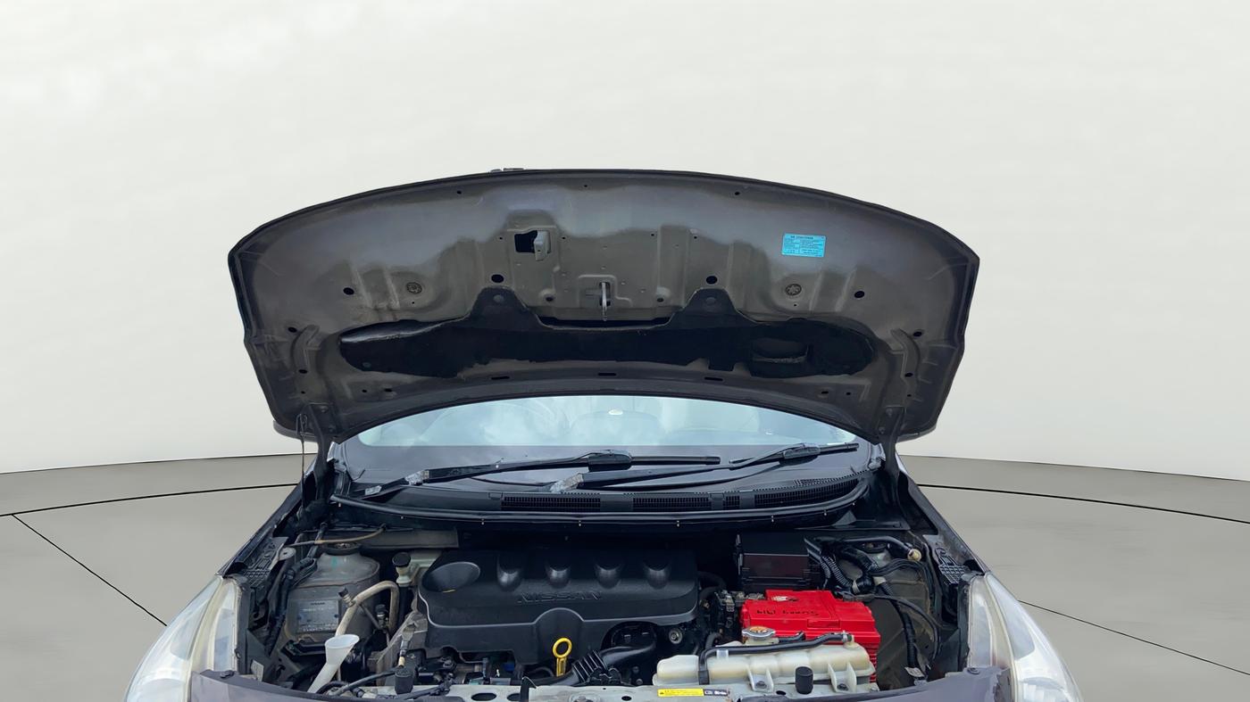 2017 Nissan Sunny XV DIESEL, Diesel, Manual, 1,24,498 km, Open Bonet
