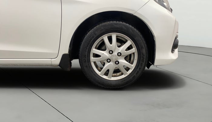 2017 Honda Brio VX AT, Petrol, Automatic, 50,114 km, Right Front Wheel