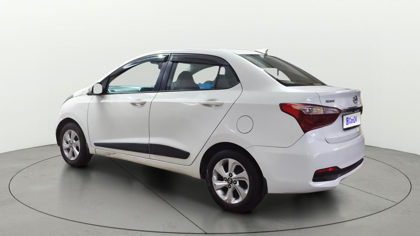 2017 Hyundai Xcent SX 1.2, CNG, Manual, 98,544 km, Left Back Diagonal