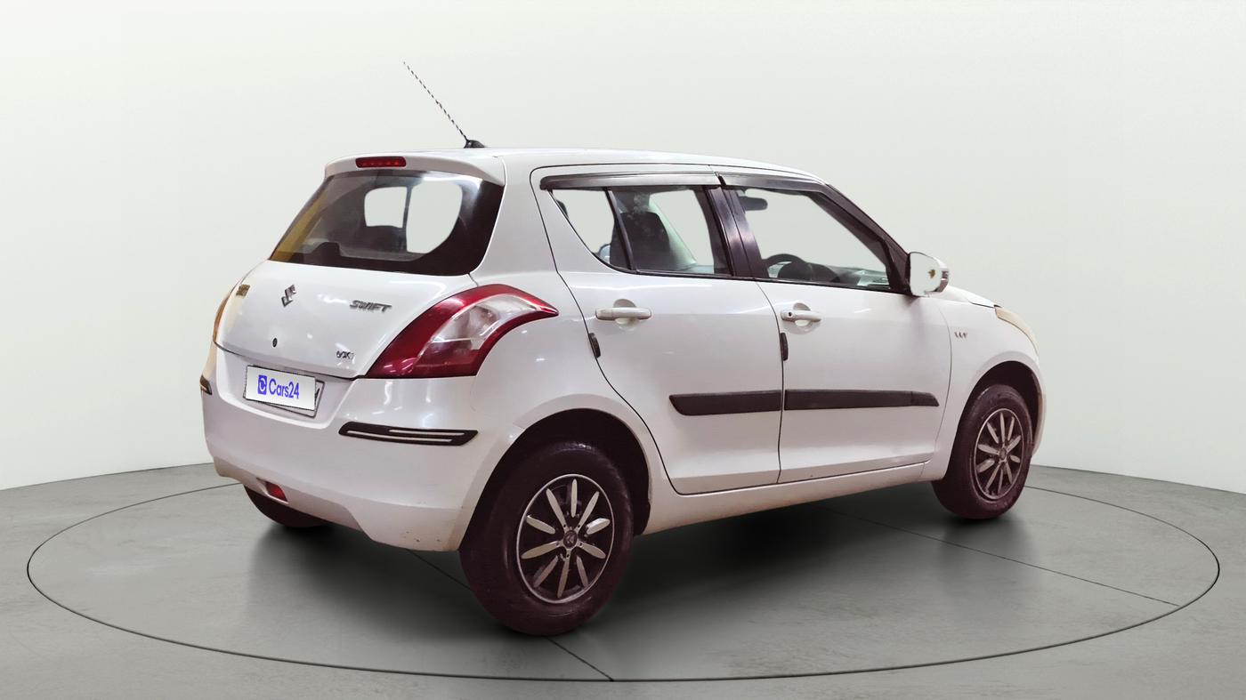 2017 Maruti Swift VXI, Petrol, Manual, 71,239 km, Right Back Diagonal