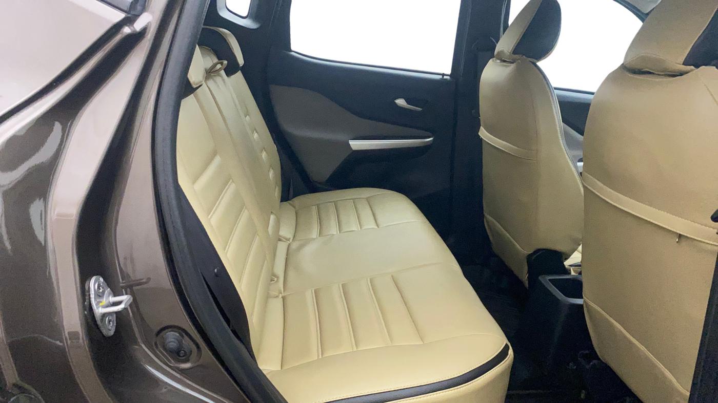 2021 Nissan MAGNITE XL TURBO CVT, Petrol, Automatic, 18,244 km, Right Side Rear Door Cabin