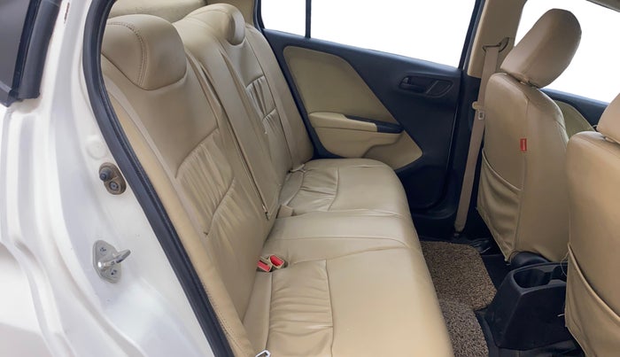 2014 Honda City 1.5L I-VTEC S MT, Petrol, Manual, 1,27,416 km, Right Side Rear Door Cabin