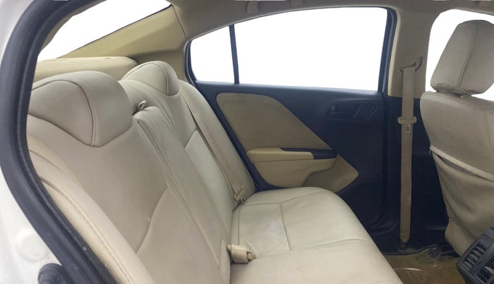 2016 Honda City 1.5L I-VTEC SV CVT, Petrol, Automatic, 78,342 km, Right Side Rear Door Cabin