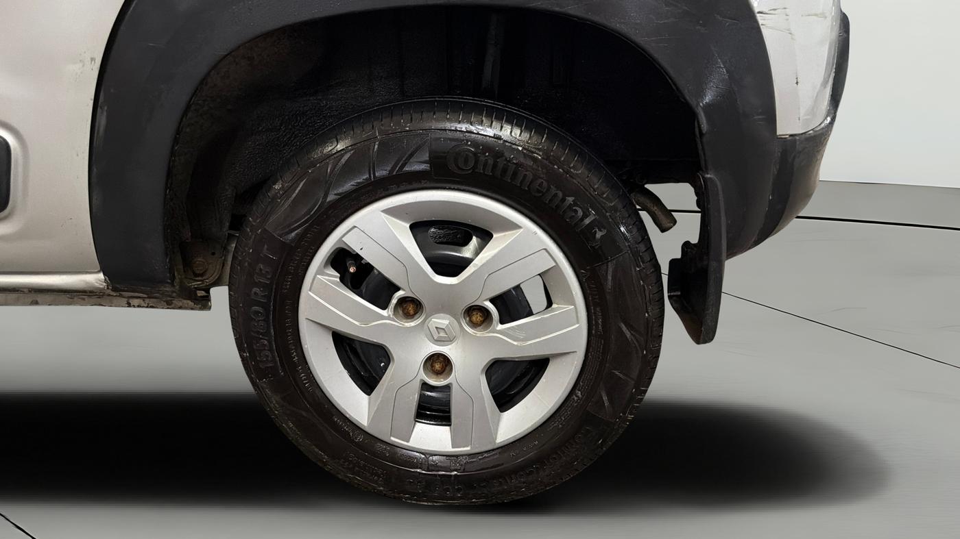 2018 Renault Kwid RXL, CNG, Manual, 72,027 km, Left Rear Wheel