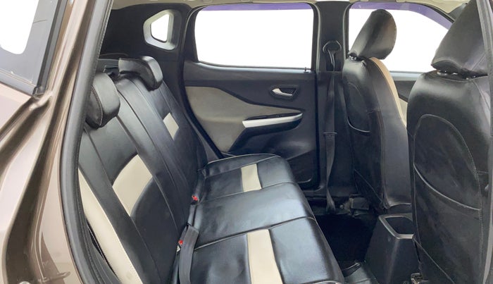 2021 Nissan MAGNITE XL, Petrol, Manual, 26,238 km, Right Side Rear Door Cabin