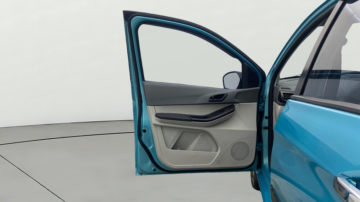 2025 Tata Tiago XTA PETROL, Petrol, Automatic, 16,589 km, LHS Front Door
