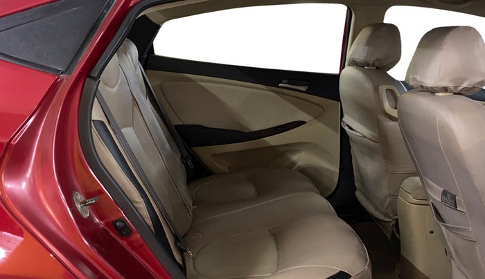 2016 Hyundai Verna 1.6 VTVT SX AT, Petrol, Automatic, 69,543 km, Right Side Rear Door Cabin