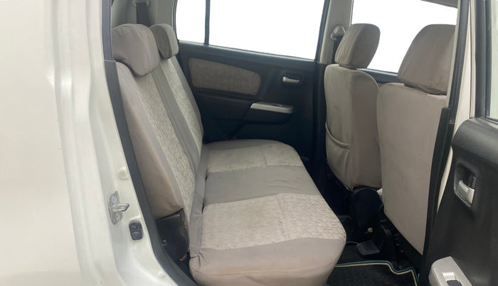 2016 Maruti Wagon R 1.0 VXI, Petrol, Manual, 66,075 km, Right Side Rear Door Cabin