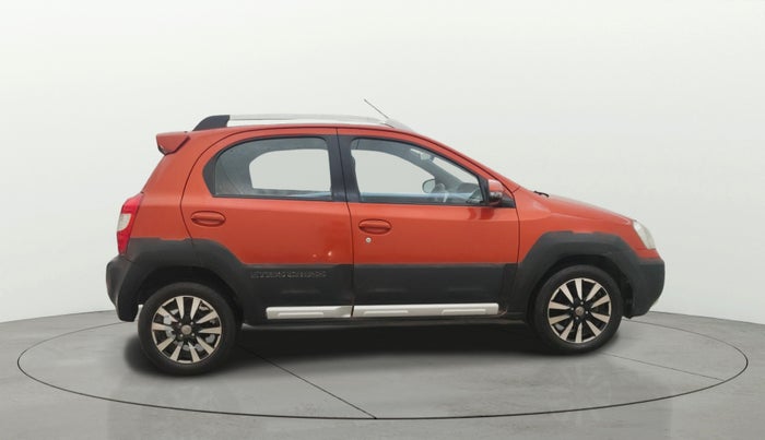 2014 Toyota Etios CROSS 1.2 G, Petrol, Manual, 54,628 km, Right Side View