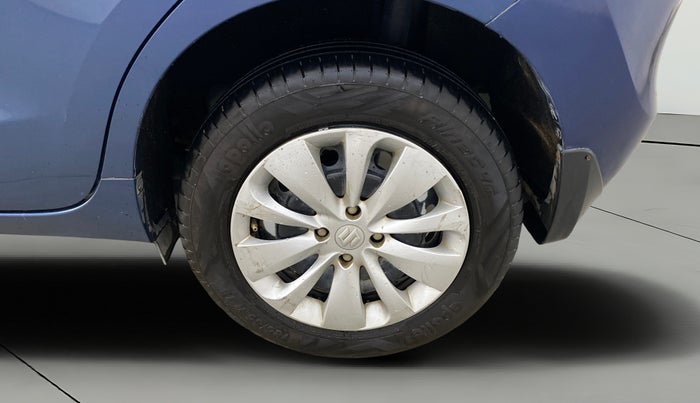 2017 Maruti Baleno DELTA PETROL 1.2, Petrol, Manual, 68,904 km, Left Rear Wheel