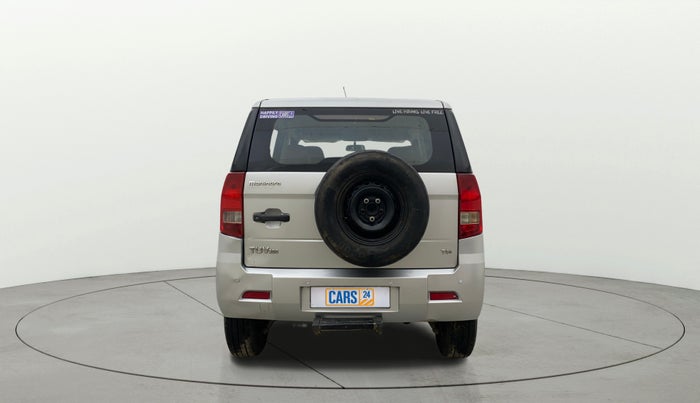 2016 Mahindra TUV300 T4 PLUS, Diesel, Manual, 1,08,591 km, Back/Rear