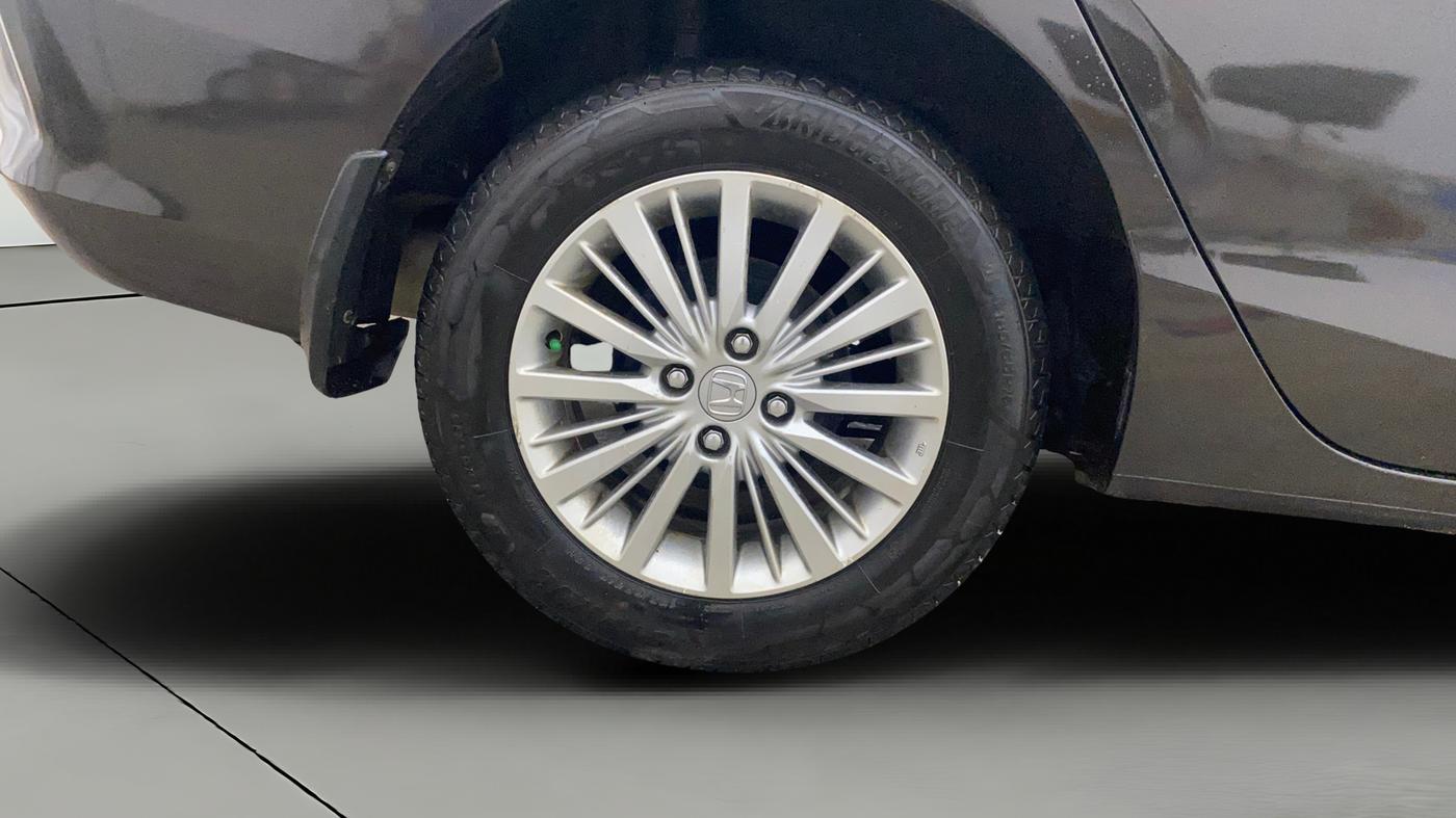 2021 Honda City 1.5L I-VTEC V CVT 5TH GEN, Petrol, Automatic, 1,20,704 km, Right Rear Wheel