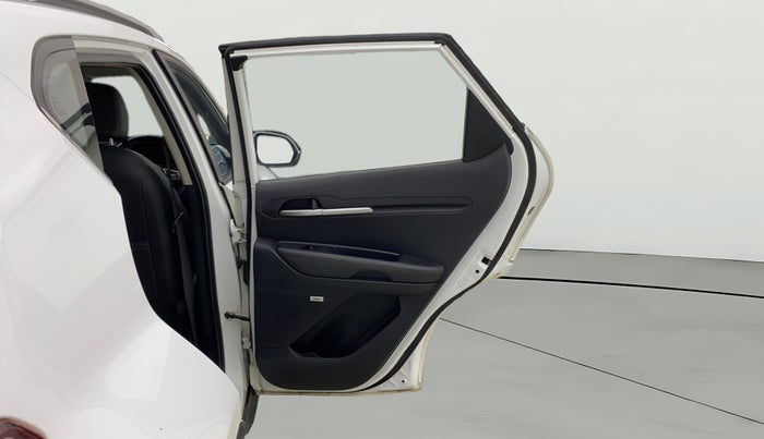 2020 KIA SONET GTX PLUS 1.0 IMT, Petrol, Manual, 52,368 km, RHS Rear Door