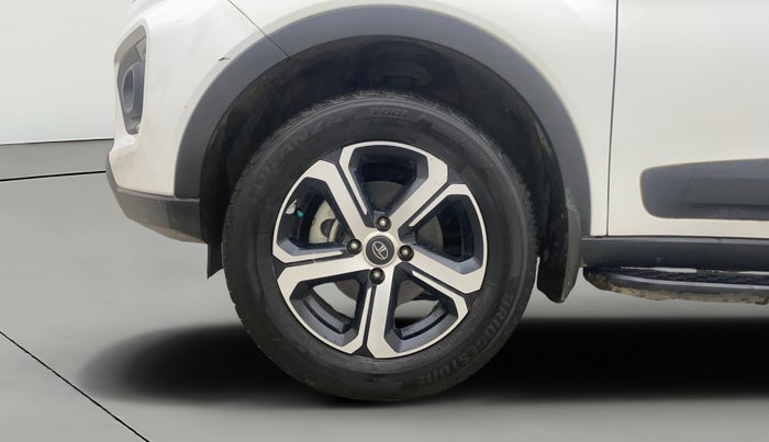 2022 Tata NEXON XZ PLUS PETROL SUNROOF, Petrol, Manual, 21,245 km, Left Front Wheel