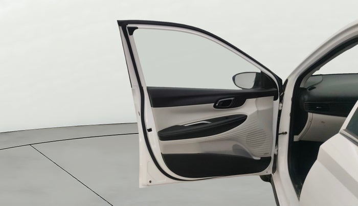 2024 Hyundai NEW I20 ASTA (O) 1.2 IVT, Petrol, Automatic, 9,274 km, LHS Front Door