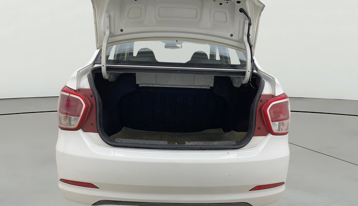 2014 Hyundai Xcent SX 1.2 (O), Petrol, Manual, 1,08,954 km, Boot Open Zoomed View