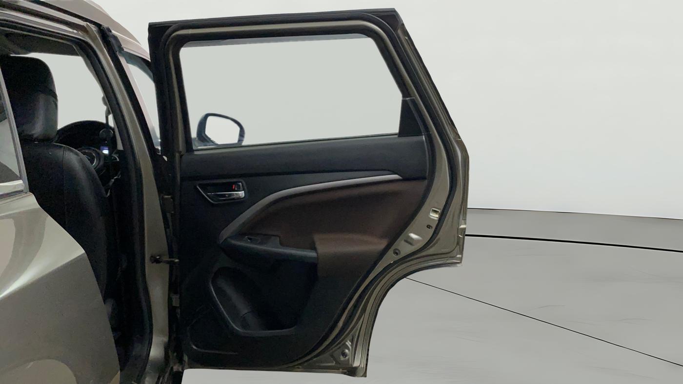 2023 Maruti BREZZA ZXI SMART HYBRID , Petrol, Manual, 39,187 km, RHS Rear Door