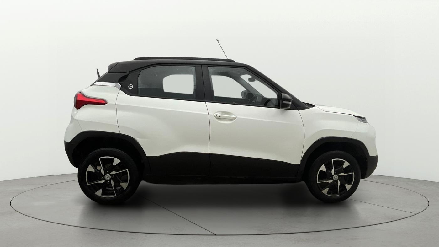 2023 Tata PUNCH CREATIVE  MT, Petrol, Manual, 15,089 km, Right Side View
