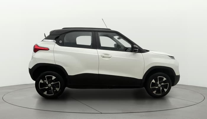 2023 Tata PUNCH CREATIVE  MT, Petrol, Manual, 15,089 km, Right Side View
