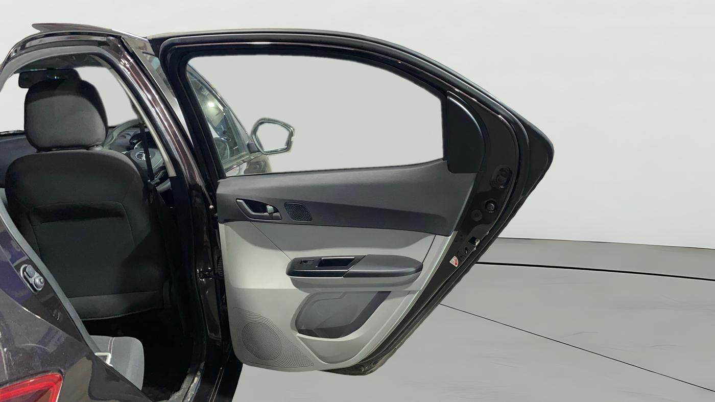 2023 Tata Tiago XT PETROL, Petrol, Manual, 5,974 km, RHS Rear Door