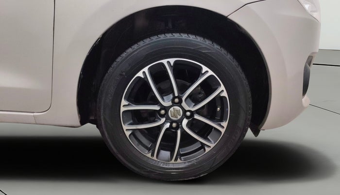 2019 Maruti Swift ZXI, Petrol, Manual, 79,756 km, Right Front Wheel