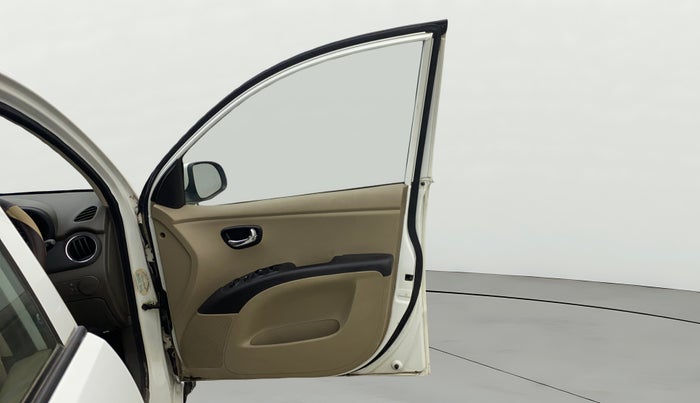 2012 Hyundai i10 SPORTZ 1.2 AT, Petrol, Automatic, 30,610 km, RHS Front Door