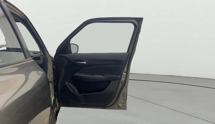 2019 Maruti Swift VXI AMT, Petrol, Automatic, 56,949 km, RHS Front Door