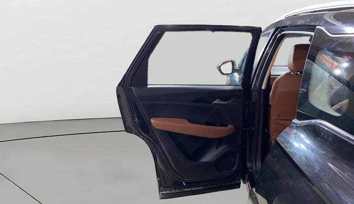 2020 MG HECTOR PLUS SHARP 1.5 PETROL TURBO DCT 6-STR, Petrol, Automatic, 44,116 km, LHS Rear Door