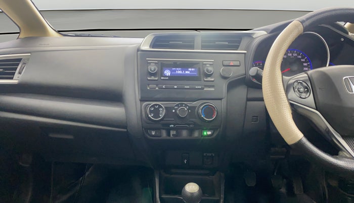 2017 Honda Jazz 1.2L I-VTEC S, Petrol, Manual, 1,24,069 km, Air Conditioner