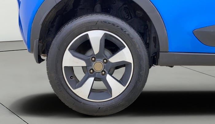 2018 Tata NEXON XZ PLUS PETROL, Petrol, Manual, 51,151 km, Right Rear Wheel