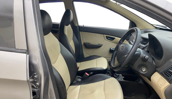 2014 Hyundai Eon D-LITE, Petrol, Manual, 59,177 km, Right Side Front Door Cabin