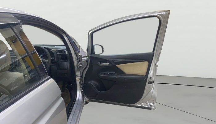 2016 Honda Jazz 1.2L I-VTEC SV, Petrol, Manual, 56,400 km, RHS Front Door