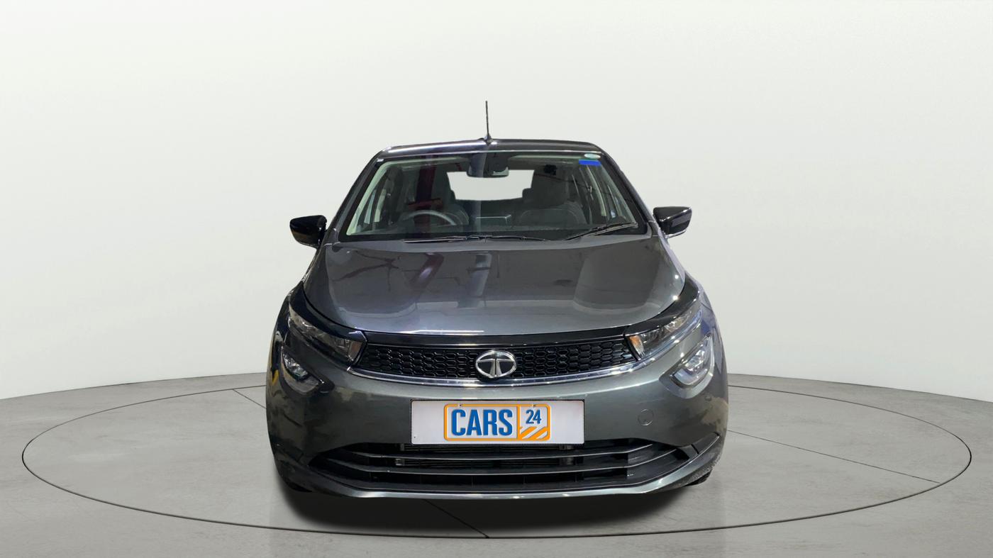 2023 Tata ALTROZ XZ PETROL, Petrol, Manual, 2,818 km, Front